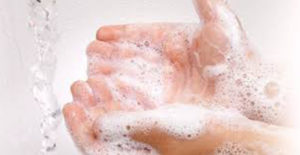 Cuci Tangan Pakai Sabun
